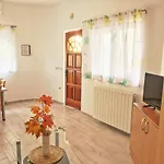 Appartement Vratovic Pula