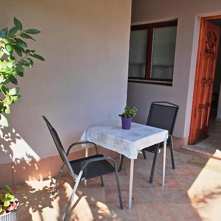 Apartment Vratovic