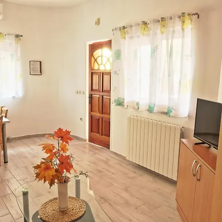 Apartment Vratovic Pula