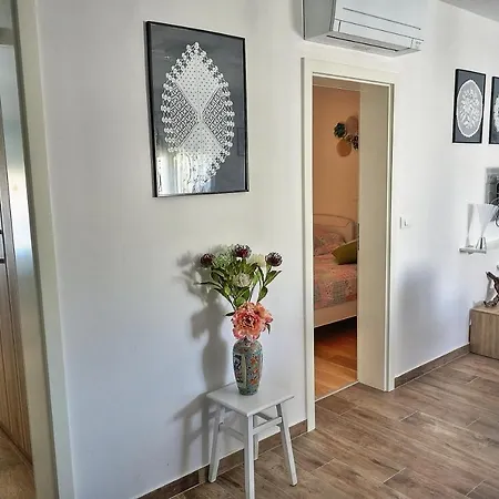 Apartment Vratovic