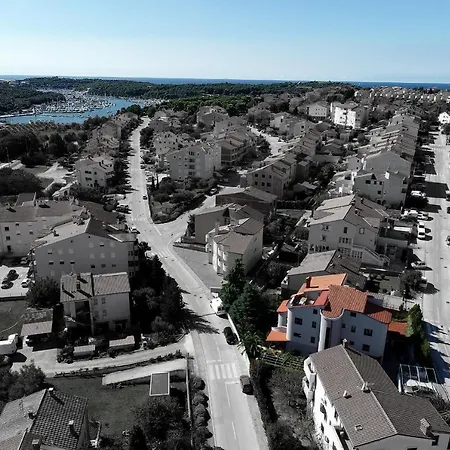 Apartment Vratovic *