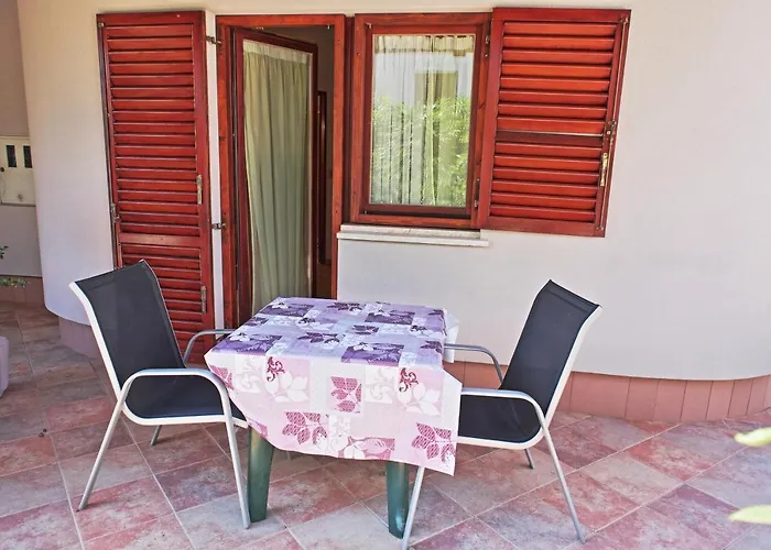 Apartment Vratovic *