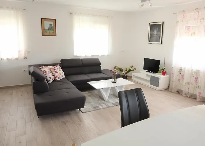 Apartment Vratovic Pula