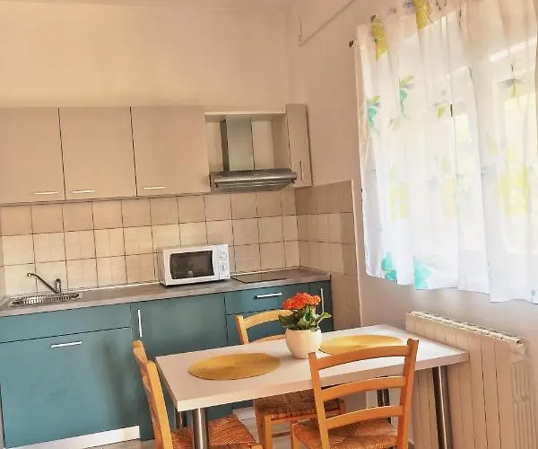 Vratovic Apartment